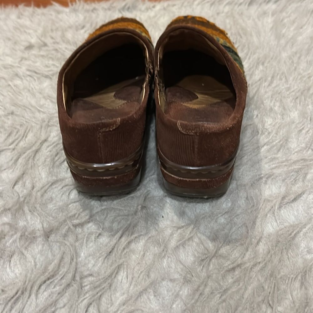 Born kimmy leather wool green, orange and yellow pattern slip‎ on clogs size 7 - Picture 3 of 10